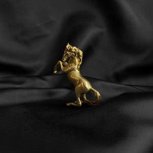 Handmade Bronze Rearing Horse Figurine – Unique Equestrian Decor – Elegant Horse Statue in Gold Finish