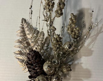 Champaign White Christmas 17” Pick with Dark Brown soft touch Pinecone