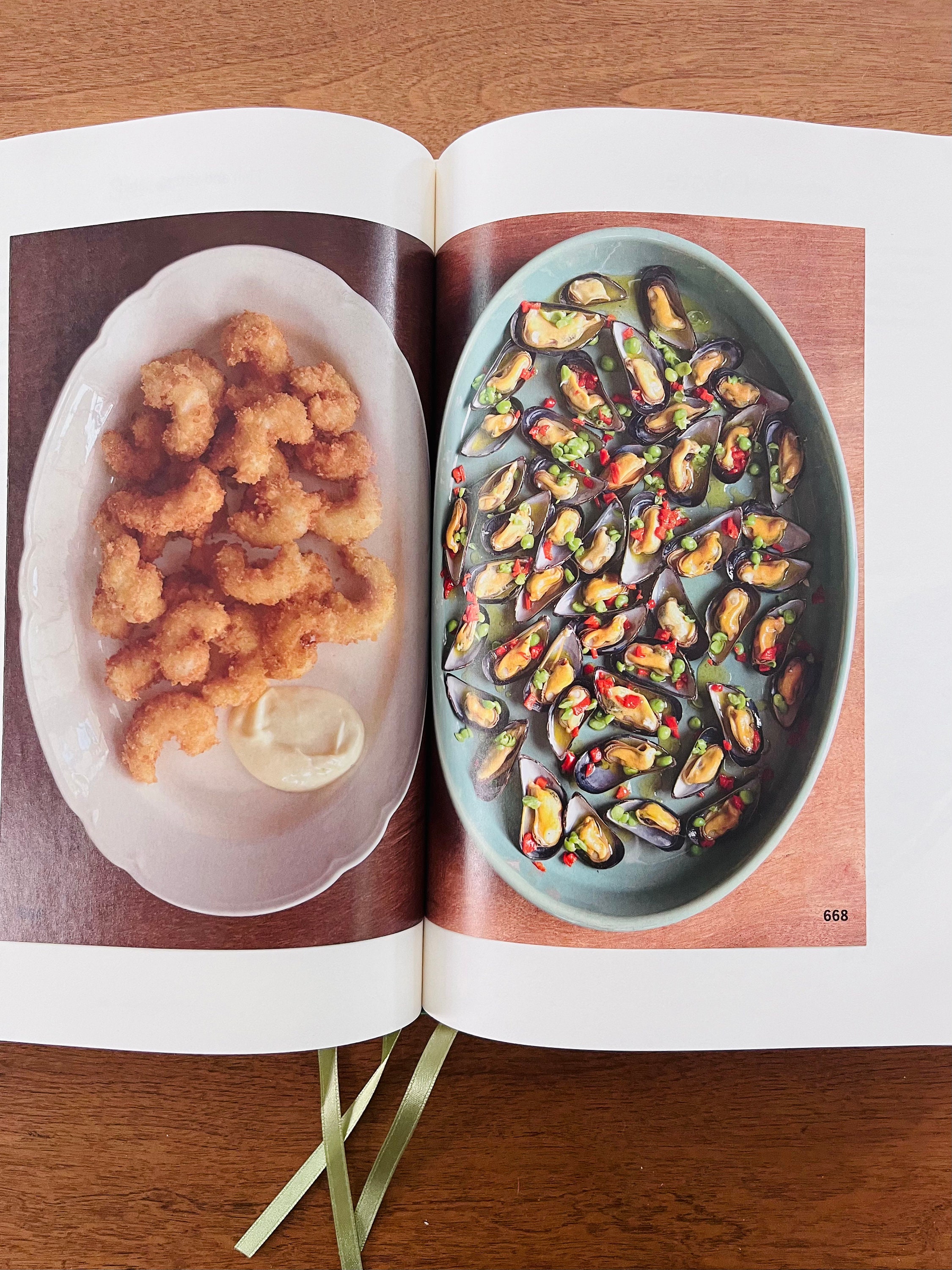 1080 Recipes: the Bible of Authentic Spanish Cooking~by