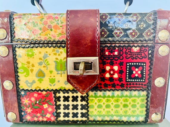 Retro 1970's Calico Patchwork Decoupage Box Purse… - image 3