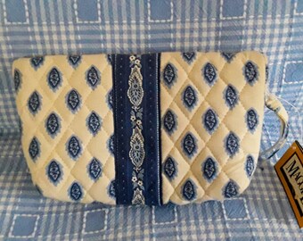 maggie b handbags