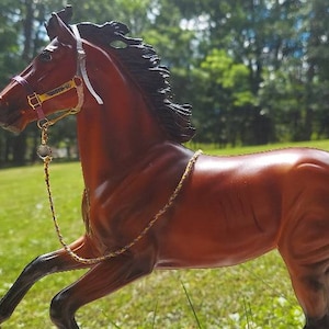 Halter and Lead Rope for Traditional Breyer Horses