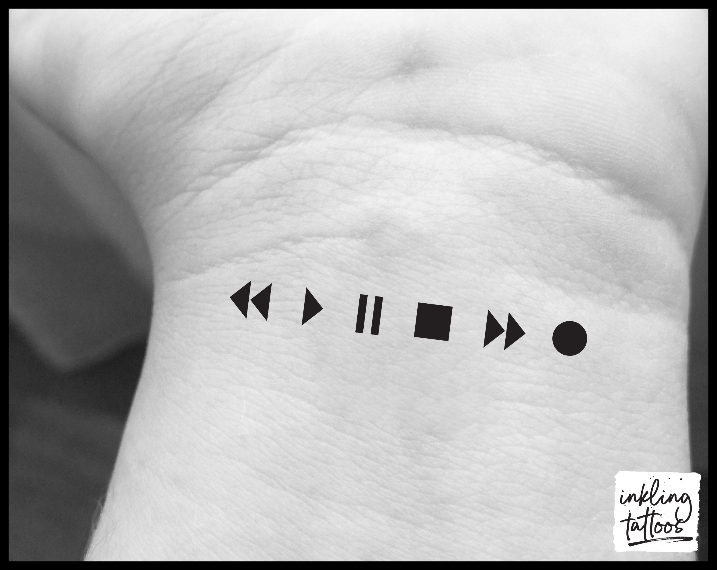 1 day old tattoo, @mijonju 's hand. Film photography zone … | Flickr