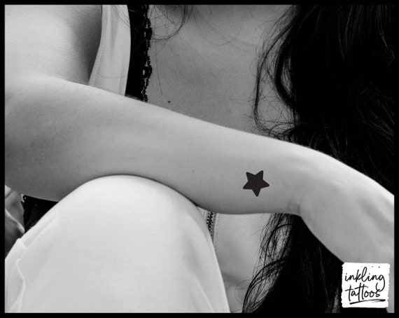 nishi-•°£ - 3 star 😅.... 🧤 COVERUP🧤 wing Tattoos....... | Facebook
