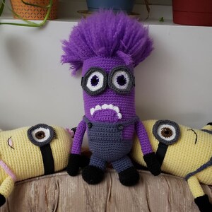 Perruque minion violet hotsell