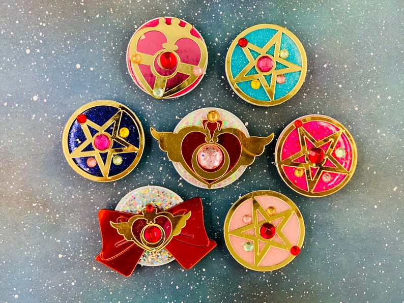 Sailor Moon Stars Mobile Hand Support Holder with Option to Personalize with Your One-Letter Initial Using Gold Diamond Letter Charms 