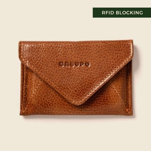 Cartera de piel RFID marrón para mujer. Cartera tipo sobre de piel color canela para tarjetas y dinero en efectivo, delgada. Cartera pequeña color mostaza. Minimalista, bloqueo RFID