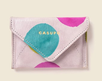 women's wallet with snap closure