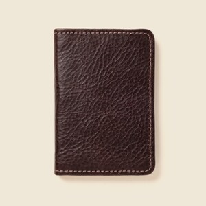 Cartera clásica de piel marrón para hombre. Tarjetero compacto tradicional de piel marrón para hombre, cartera fina, elegante y minimalista para hombre.