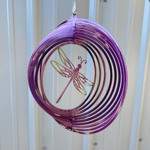 Dragonfly wind spinner metal garden art, garden decor, dragonflies, metal art, gardening, yard art, colorful dragonflies