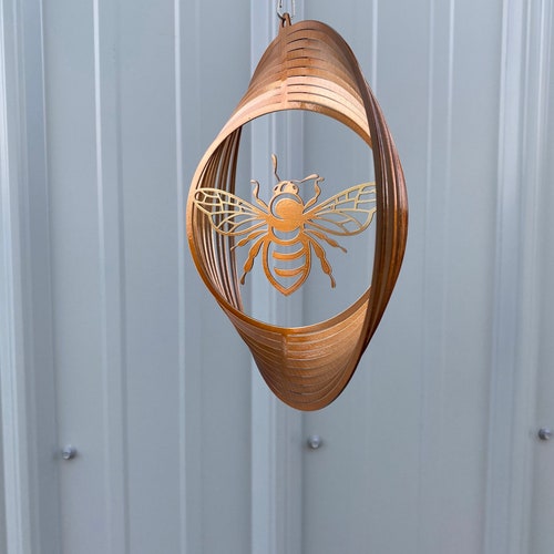 Honey bee metal art wind spinner, honey bee decor, gift for gardener, garden decorations, honey bee garden accent