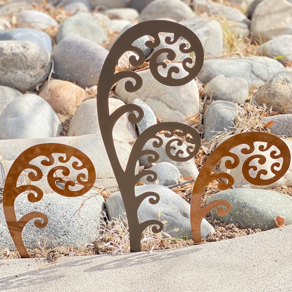 Decorative fern fiddlehead garden fencing, fern fiddlehead garden stake, planter decoration