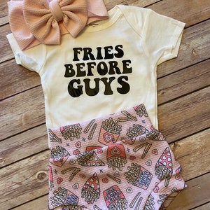 New** Baby Girl Soft Knit Bummies and Bow Set - FRIES BEFORE GUYS