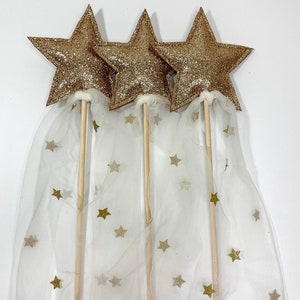 Child&#39;s Tulle Star Pretend Play Wand | Ivory