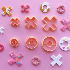Ensemble de 10 emporte-pièces en argile XO Valentines | emporte-pièces uniques | Outils d'argile | Coeur Puzzle Lèvres Ours Lettre Amour
