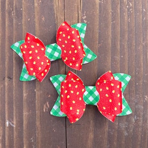 Pig Tail Bows, Piggy Bows, Strawberry Hair Bows, Summer Hair Bows, Pig Tail Set, Summer Bows, Fruit Bows, Girls Bows, Toddler Hair Bows