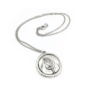 Leaf Wax Seal Necklace, Antique Wax Seal, Nature Stamp Necklace, Wax Seal Charm, Wax Seal Pendant, Leaf Pendant, Silver Leaf Necklace