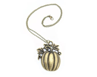 Large Pumpkin Necklace for Women, Halloween Necklace for Her, Autumn Necklace, Fall Jewelry, Witchy Necklace, Cottagecore Jewelry, Statement