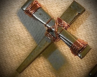 Broche de cruz para chaleco de motociclista o chaquetas de cuero