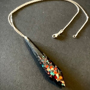 Black Resin Crystal Pendant Necklace with Colorful Glitter