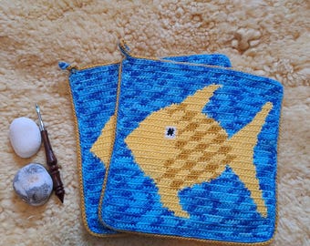 Potholder fish light blue