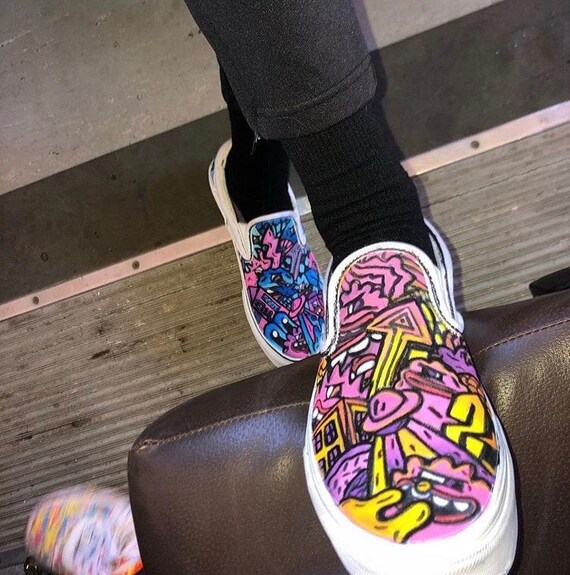 vans doodle shoes