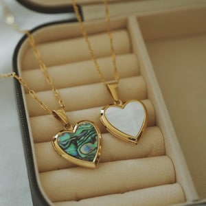 Pearl Heart Locket Pendant Necklace , Abalone Shell Locket Necklace , Pearl Heart Necklace , Anti Tarnish , Personalized Gift For Her , Mom