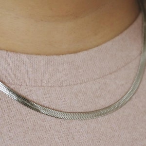 Herringbone Kettenhalskette, Edelstahl Silber 5 mm Schlangenkette, Unisex Kettenhalskette, WASSERDICHTE, trübe freie Kette, Geschenk für sie