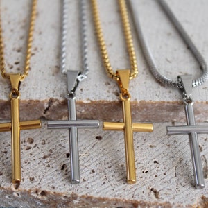 Cross Necklace For Men - Men&#39;s Stainless Steel Necklace - Mens Necklace - Gold Cross pendant - Gift for Men, Gift For Him, Boyfriend, Dad