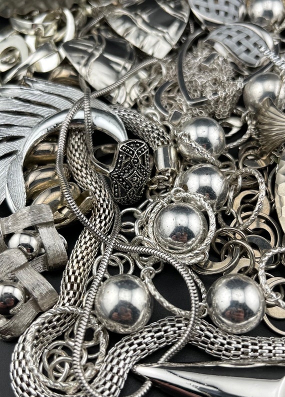 Silver Tone Vintage Jewelry Mystery Bundles Lots.… - image 2