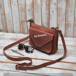 Sac de bureau pour femme. Sac de travail pour femme. Sac de travail élégant pour femme. Sac à main en cuir noir pour un usage quotidien. Petit sac à bandoulière.