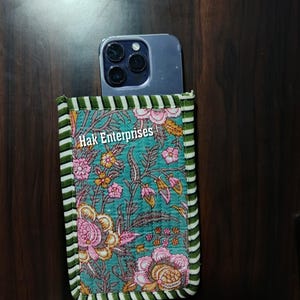 Quilted Fabric Phone Sleeve/Cellphone/Smart Phone/Smartphone, iPhone Sleeve/Mothers Day Gift/Coworker Gift/Teacher Gift/Christmas Gift