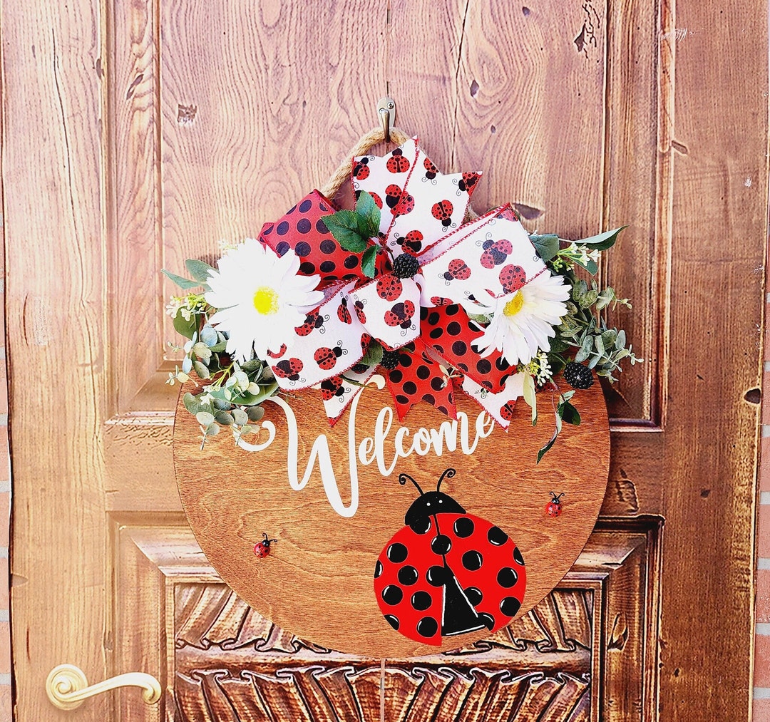Ladybug Welcome Door Hanger With Hand-painted Ladybug Design - Etsy