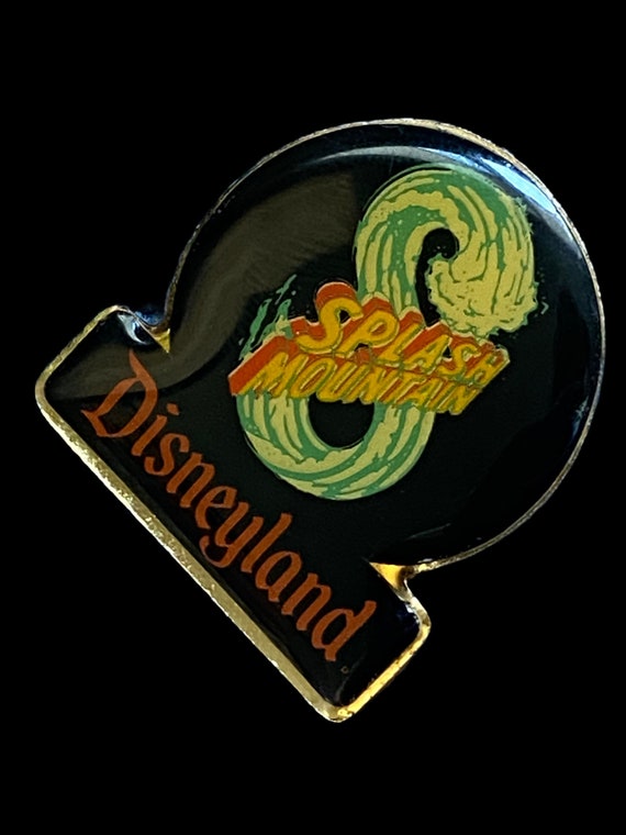 Rare Pin's Vintage Collector Splash Mountain - Wal