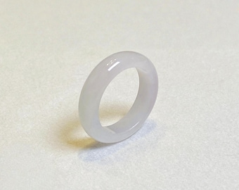 US8.0 Natürlicher Grad A Jadeit Ring, beruhigende spirituelle Band, minimalistische stapelbare Schmuck für den täglichen Gebrauch, handgeschnitzter Jade Ring, Geschenk