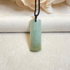 本物の翡翠ラウンドペンダント、本物のビルマ翡翠ペンダントネックレス