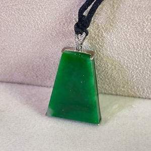 18k White Gold Trapezoid Jade Necklace, Solid Gold Real Diamonds, Green Pendant, Imperial Green Jadeite, Jade Jewelry for Family, Gifts