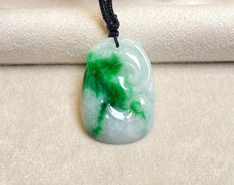 彫刻された翡翠如意錠ペンダント：お守りネックレス - Etsy 日本
