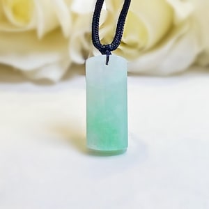 Colgante de jade rectangular, bloque de jade hecho a mano, jade verde intenso y suave, jade natural, regalo de San Valentín para ella, jadeíta de grado A, regalos