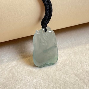 Collana di giada, Ciondolo di melone di giadeite verde e bianco, Giada intagliata a mano, Collana ispirata alla natura, Giadeite birmana genuina, Regali
