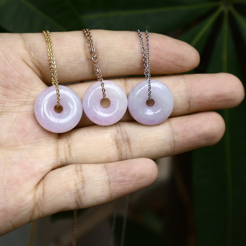 Donut Jadeite Necklace, Purple Donut Jade Pendant, Lavender Color Jadeite, Jade Jewelry for Family, Gift for Her, Exquisite Jade Necklace zdjęcie 6