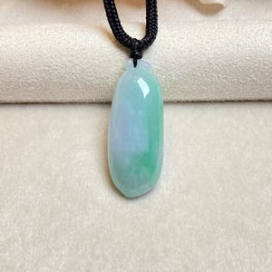 Ciondolo a forma di melone in giada verde, giada intagliata a mano, collana ispirata alla natura, giadeite birmana autentica, collana in giada di grado A, gioielli in giada, regalo