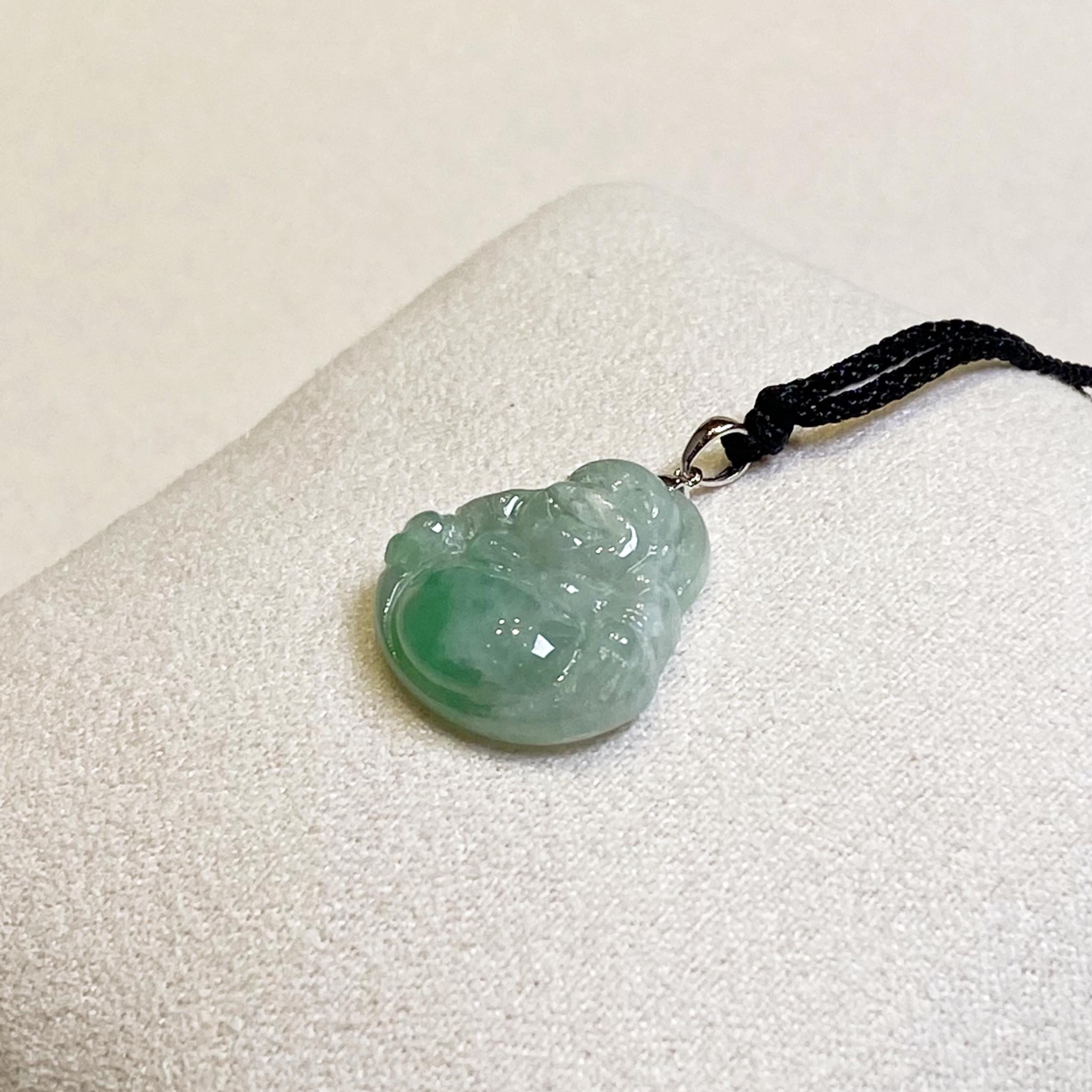 18Kホワイトゴールド 弥勒仏 翡翠ペンダント、翡翠仏 宝石、本物のA型