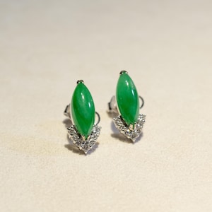 Pendientes de hoja de jade verde en oro blanco de 18k y diamantes, pendientes ovalados puntiagudos de jadeíta birmana natural tipo A, joyería larga con forma de ojo de piedra preciosa verde