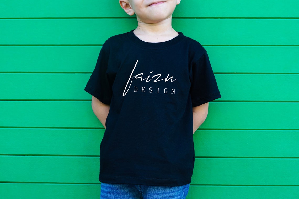 Download Portrait kid T-Shirt Mockup black T-Shirt Mockup Model | Etsy