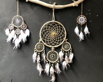 Handmade Dreamcatcher Set: Nursery Decor with Feathers
