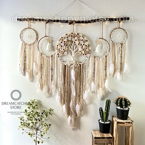 Boho dreamcatcher, native dreamcatcher, boho home decor, gift for mom, quartz stone dreamcatcher, feather dreamcatcher, Flower dreamcatcher