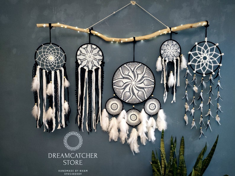 Large wall hanging dreamcatcher set , big dreamcatcher, wall dreamcatcher, bedroom ash dreamcatcher, pretty dreamcatcher, baby bedroom decor Black and white