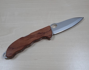 Victorinox hunter pro custom bubinga Swiss knife
