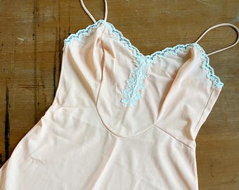 1960s apricot lace negligee top or mini dress // Size XS